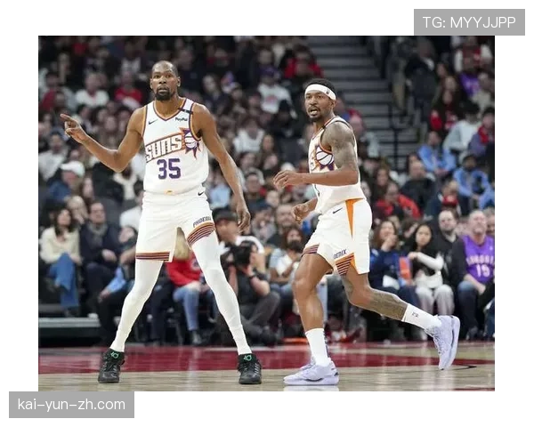 布克十七中四手感冰凉 太阳进攻效率跌至赛季新低